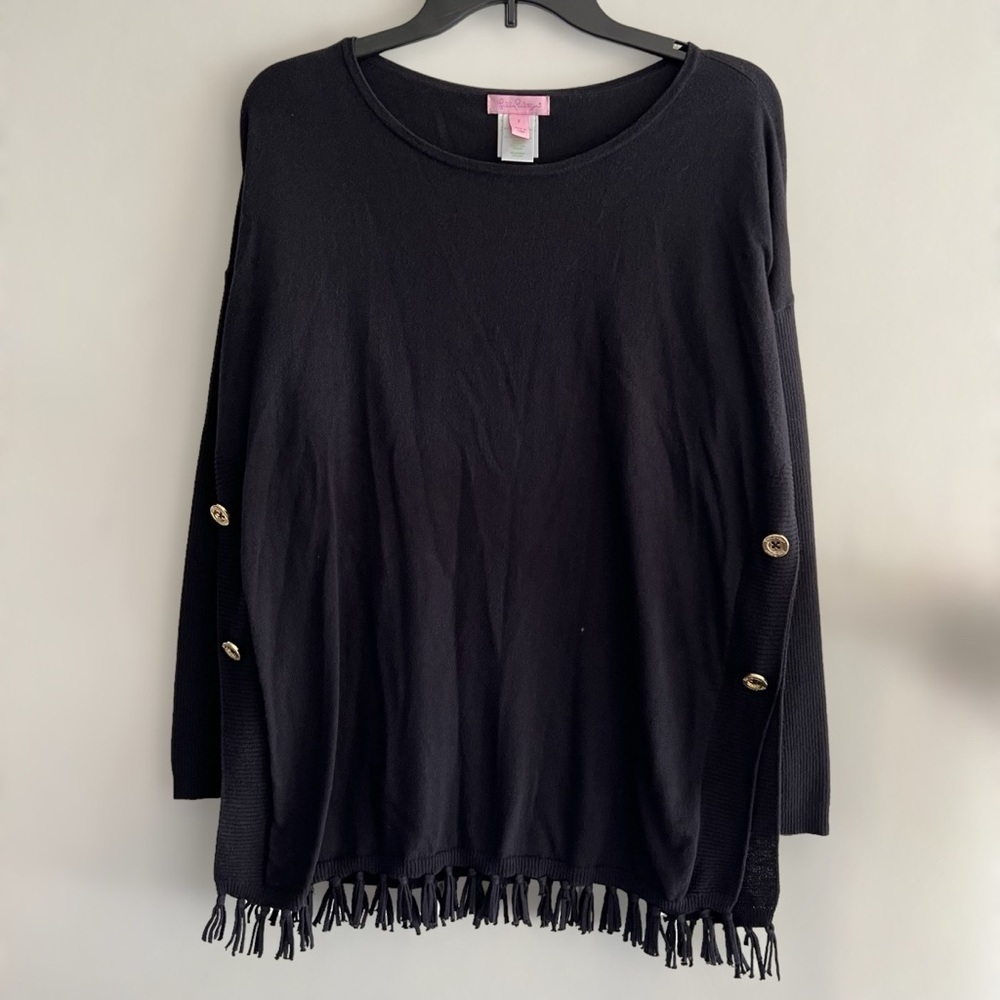Lilly Pulitzer Navy Blue Fringe Hem Sweater Size S Gold Button Detail Preppy